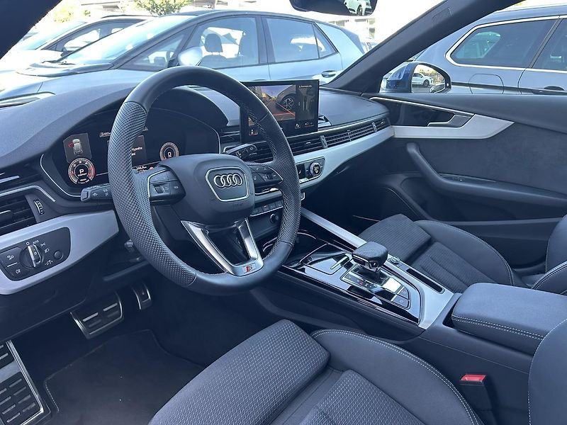 Audi A4 Avant S line 40 TDI - fotka 15 z 26