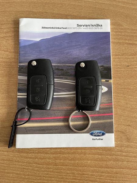Ford Fiesta 1.25 i ČR - fotka 28 z 31