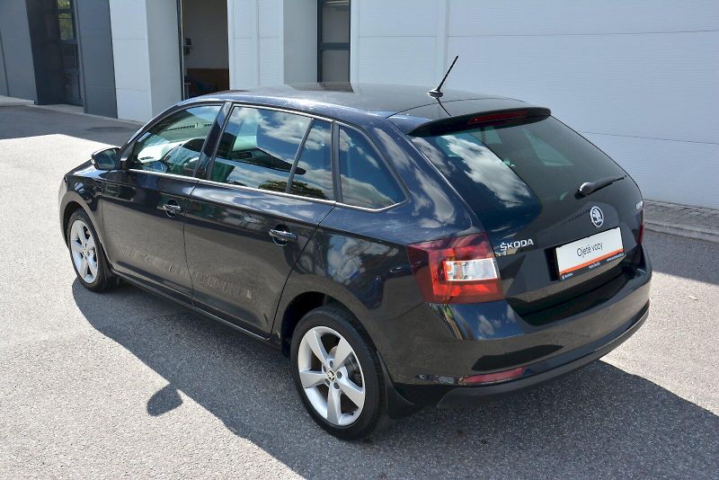Škoda Rapid (2016) 1.2 TSI 81 KW Style PLUS - fotka 8 z 22