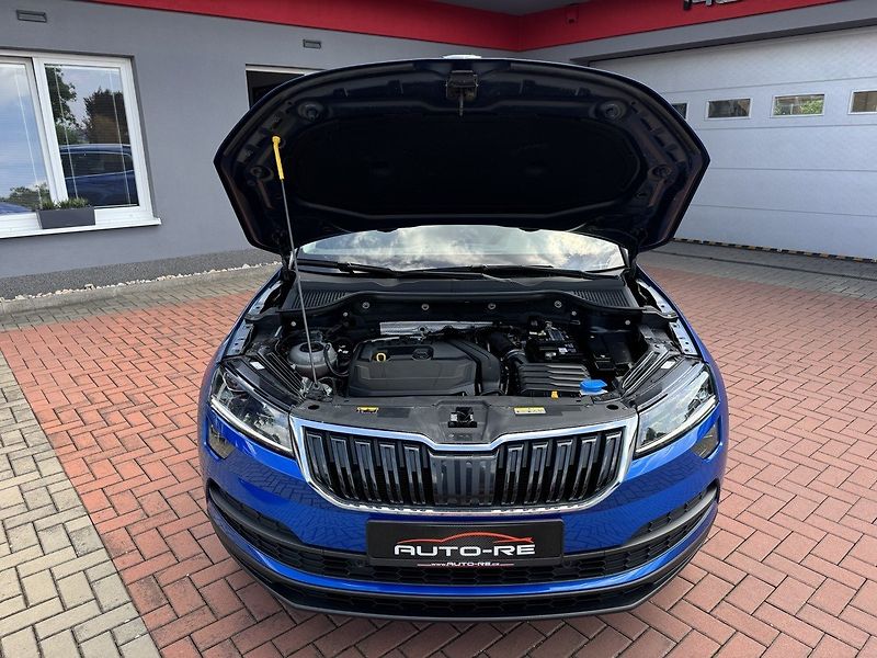Škoda Karoq (2020) 1.5TSi LED Navi Kamera Tažné Z - fotka 33 z 47
