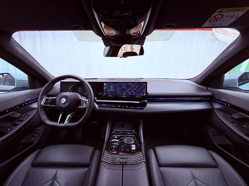 BMW Řada 5 540d xDrive, Serviska, Záruka - fotka 19 z 37
