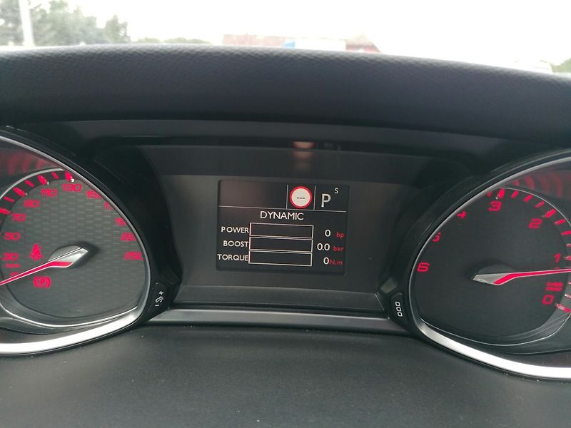 Peugeot 308 (2018) 2.0 HDi SW GT-Line 130kW A/T - fotka 17 z 28
