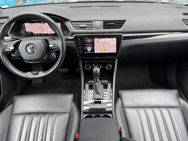 Škoda Superb (2021) kombi 2.0 TDI 7DSG Laurin&Klem - fotka 5 z 35