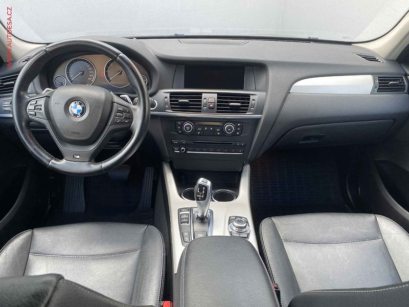 BMW X3 (2013) 3.0D xD, servis.kniha, AT - fotka 8 z 19