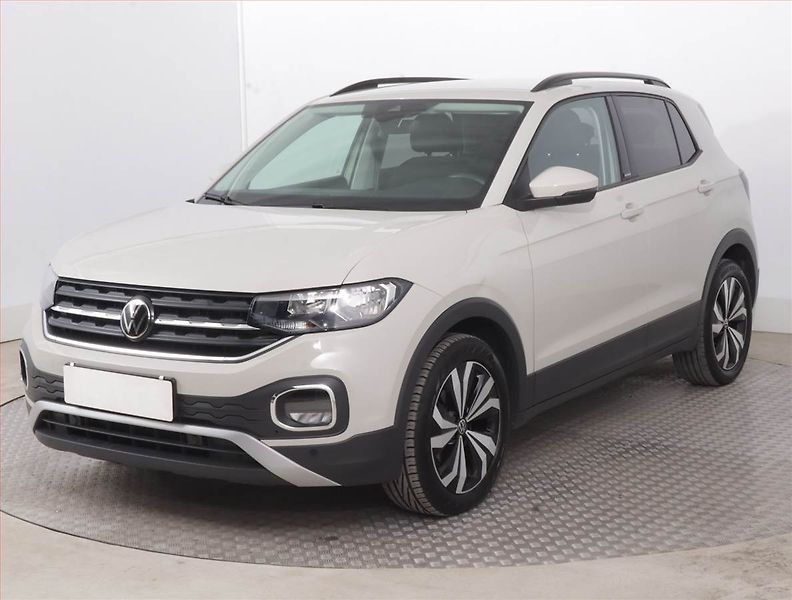 Volkswagen T-Cross (2022) Life 1.0 TSI, Serv.kniha - fotka 2 z 15