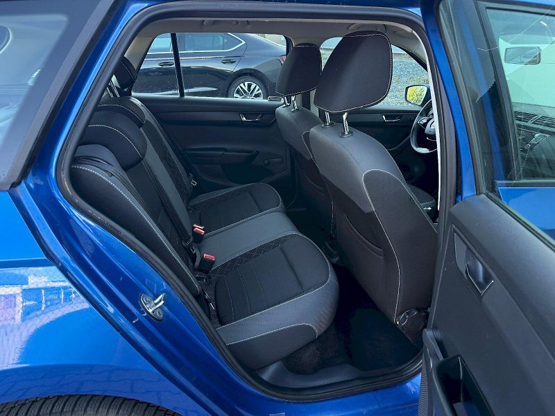 Škoda Fabia (2021) Combi 1.0 TSI 70 kW - fotka 19 z 21