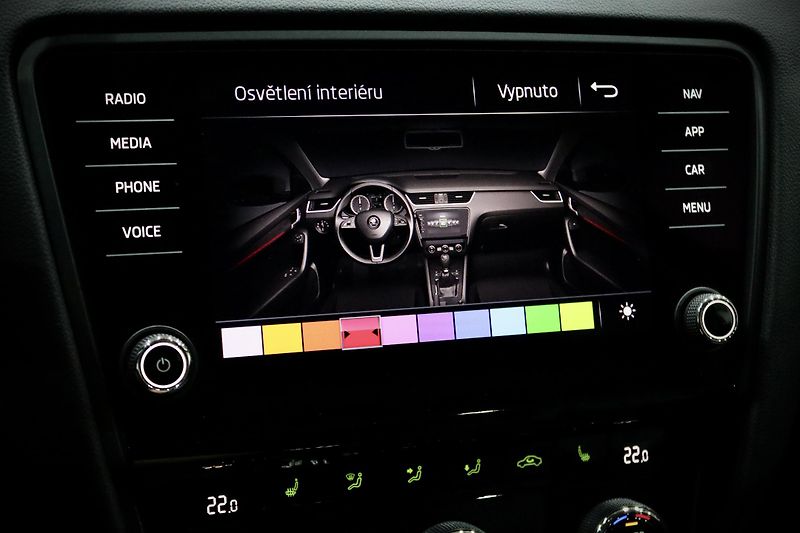 Škoda Octavia 3 FL Combi 1.4 TSI 110 kW DSG - fotka 38 z 43