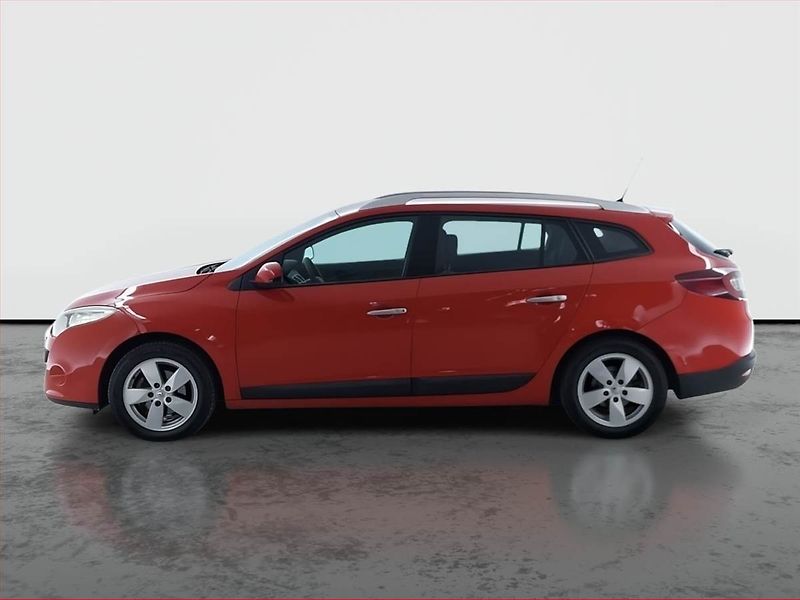 Renault Mégane (2010) 1.5 dCi, po STK, rezervace - fotka 3 z 17