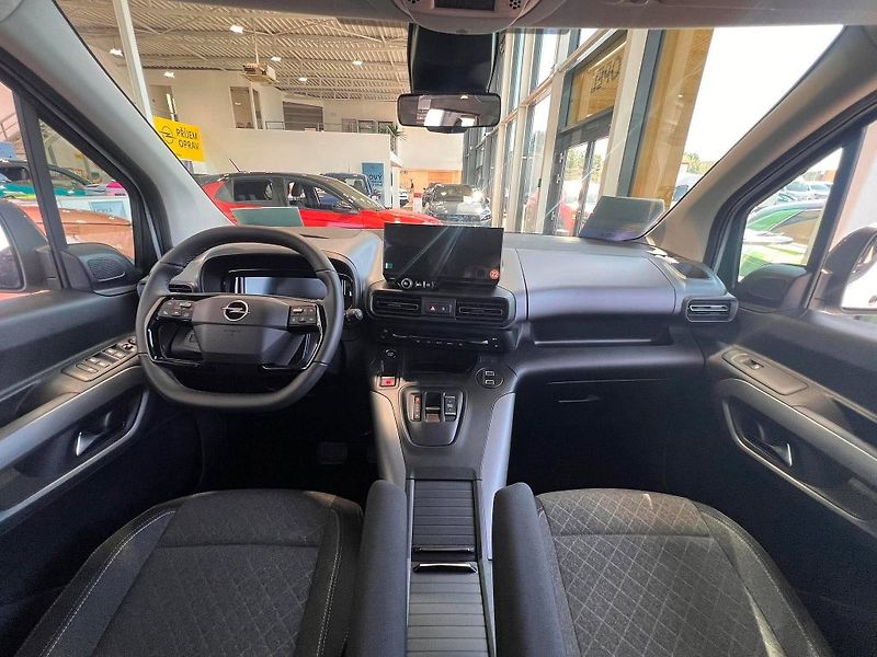 Opel Combo Eleg.Plus L2-1,5 CDTi AT8 - fotka 8 z 31