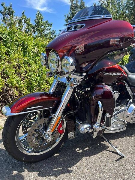 Harley-Davidson FLHTKSE ULTRA LIMITED CVO (2013) REZERVACE - fotka 13 z 16