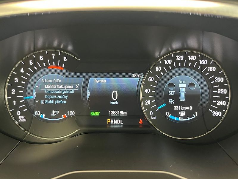 Ford Galaxy 2.5 HEV TITANIUM 7 míst - fotka 58 z 62