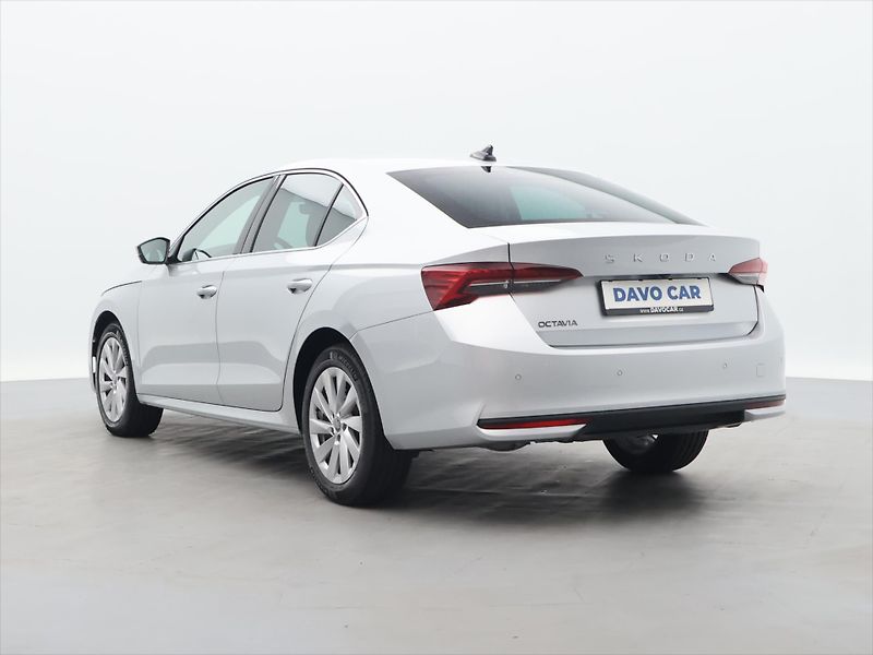 Škoda Octavia 1,5 TSI 110kW Top Select. CZ D - fotka 5 z 29