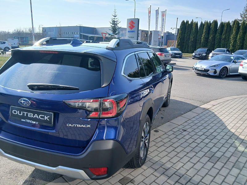 Subaru Outback (2025) 2.5i TOURING  *HARMAN KARDON* - fotka 6 z 14