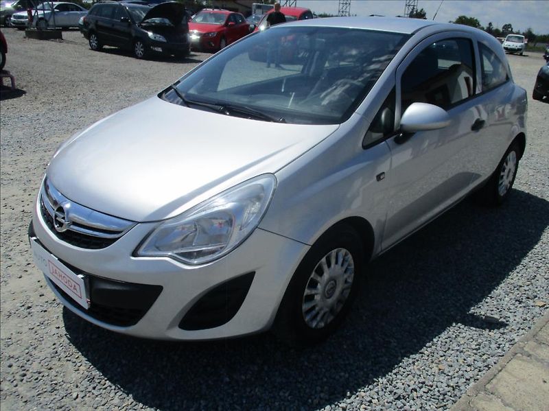 Opel Corsa 1,2 i, 51kW, klima, nová STK, - fotka 3 z 26