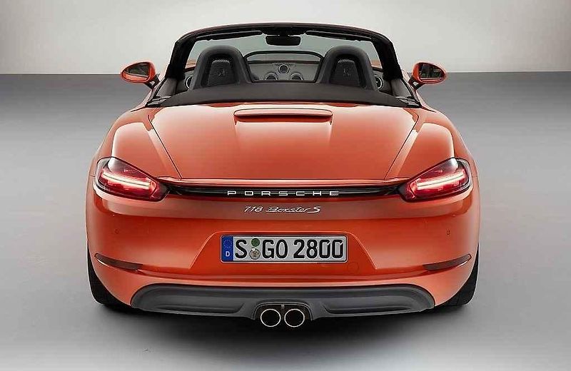Porsche 718 Boxster.