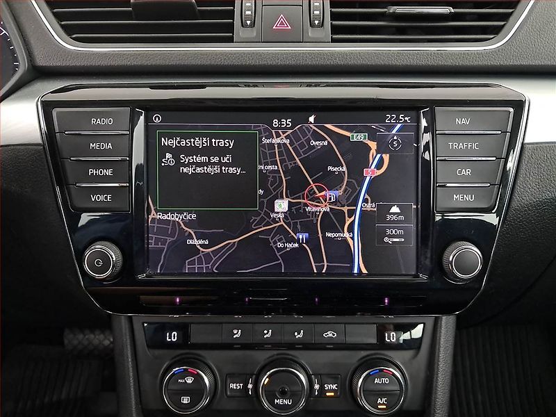 Škoda Superb (2017) Ambition 2.0 TDI, Automat - fotka 13 z 20