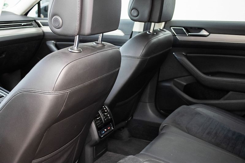 Volkswagen Passat - fotka 19 z 22