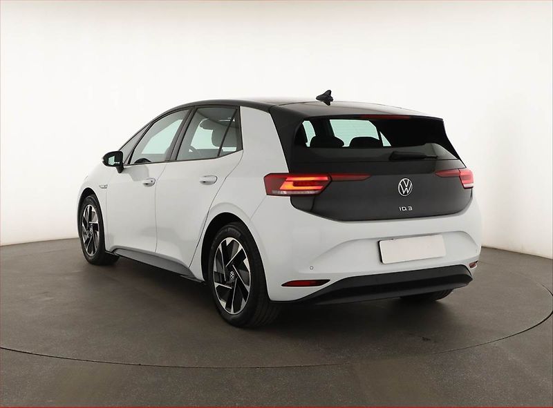 Volkswagen ID.3 (2020) 1st (62 kWh), SoH 89% - fotka 4 z 21