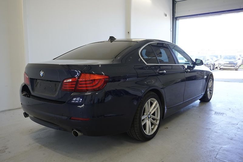 BMW Řada 5 535D SEDAN XDRIVE STEPTRONIC - fotka 5 z 32