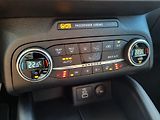 Ford Focus 1.0 EcoBoost mHEV 114kW TITAN. - náhled 14