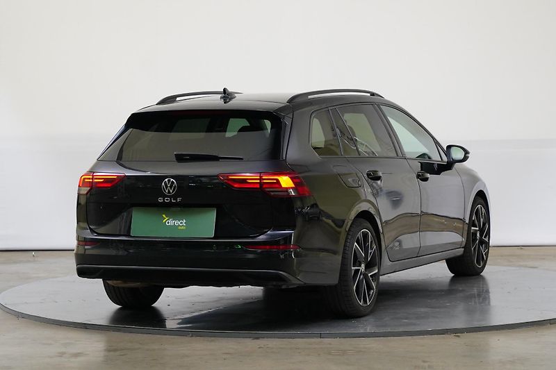 Volkswagen Golf - fotka 2 z 32