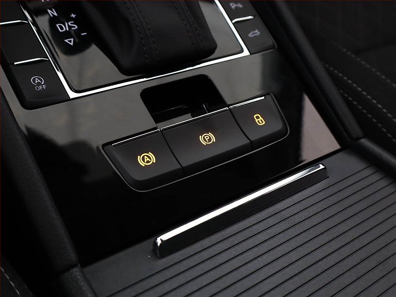 Škoda Superb (2015) Ambition 2.0 TDI, Automat - fotka 14 z 19