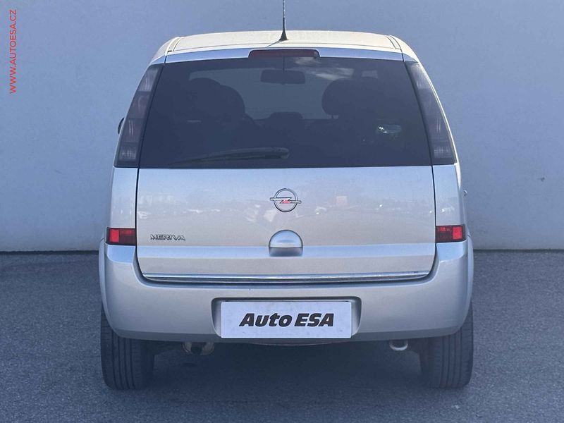 Opel Meriva (2010) 1.6i 16V, AC - fotka 5 z 13