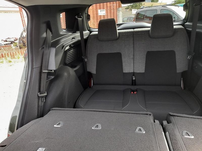 Citroën C3 Aircross (2026) PLUS TURBO 100K MAN. 7MÍST - fotka 36 z 40