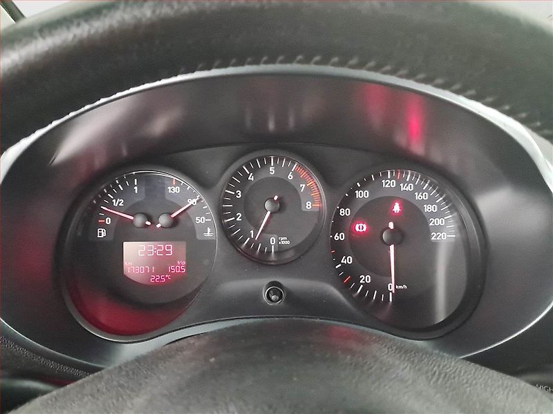Seat Leon (2008) 1.4, nová STK, rezervace - fotka 11 z 16