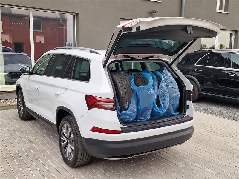 Škoda Kodiaq 2.0TDI 147kW DSG 4x4 Style,ČR - fotka 40 z 50