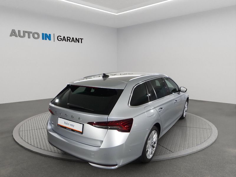 Škoda Octavia (2024) Combi 2,0TDi 110kW DSG Top Sel - fotka 4 z 19