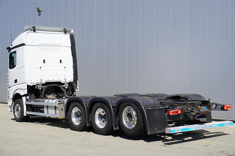 Mercedes-Benz Actros (2023) L 3552 8x4 / 2023 / 76 T GVM - fotka 4 z 24