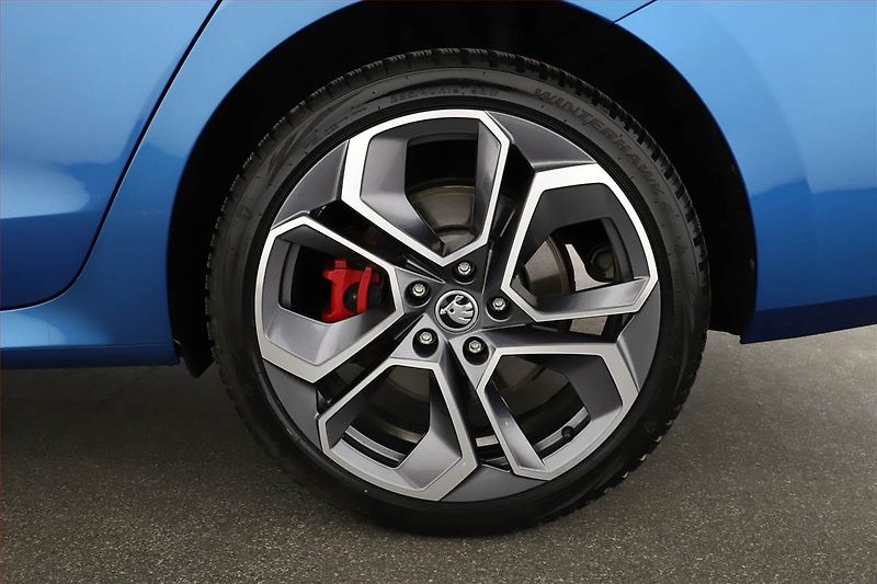 Škoda Octavia (2020) RS 1.4 TSI iV - fotka 12 z 22