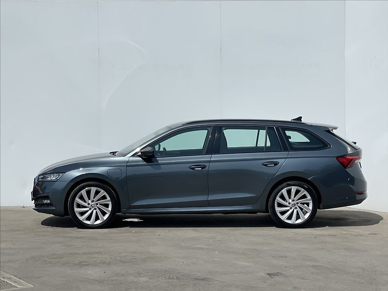 Škoda Octavia 1,4 TSI DSG Combi Ambition  iV - fotka 2 z 24