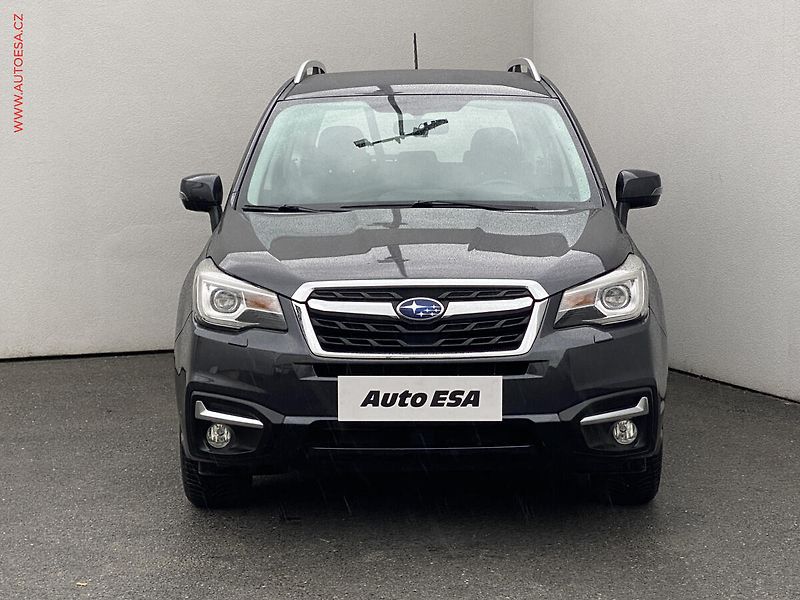 Subaru Forester (2017) 2.0 i AWD, AT, kamera, TZ - fotka 2 z 18