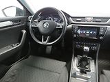 Škoda Superb - náhled 15