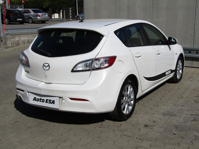 Mazda 3 (2011) 2.2 MZR-CD, Klima - fotka 4 z 19