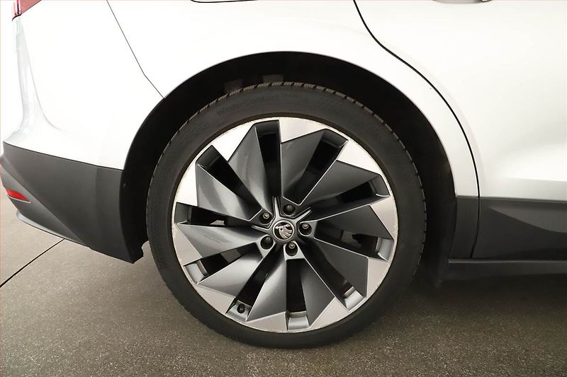 Škoda Enyaq (2021) 60 (62 kWh), SoH 93% - fotka 22 z 22