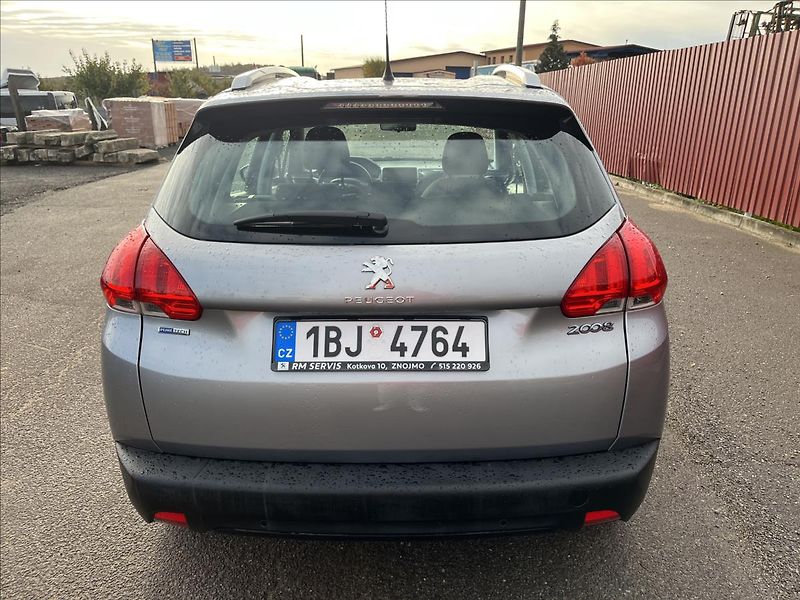 Peugeot 2008 1,2 PureTech 81KW 1.MAJITEL ČR - fotka 7 z 40