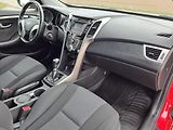 Hyundai i30 1.4i PĚKNÝ STAV, SERVISKA - náhled 12