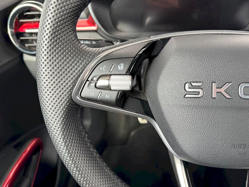 Škoda Fabia (2025) Monte Carlo 1.0 TSI / 85kW 6MP - fotka 10 z 27