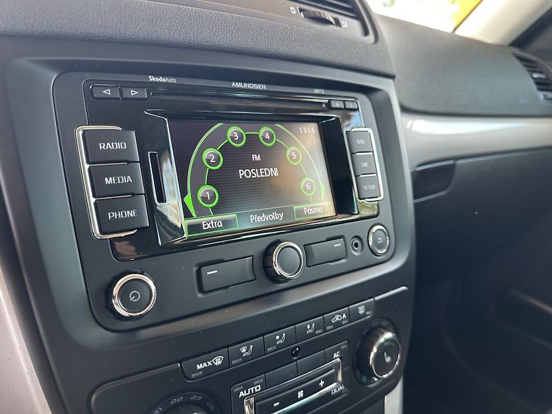 Škoda Yeti (2011) 1.2TSi NAVI, GARANCE KM - fotka 11 z 14