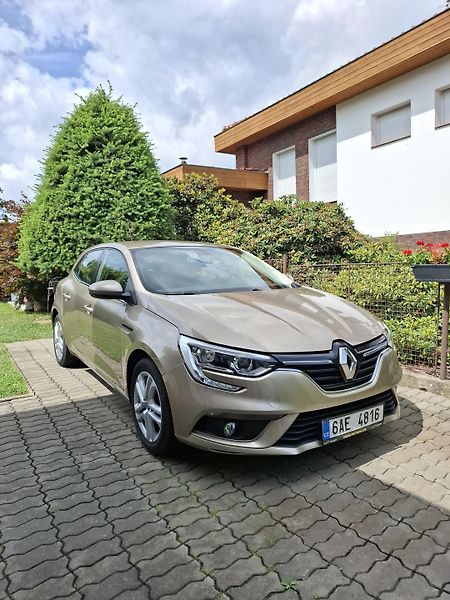 Renault Mégane (2017) Prodám Renaul Megane 1 majitel - fotka 1 z 7