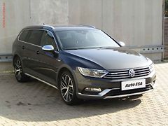Volkswagen Passat (2018) 2.0 TDi 4x4, DSG, Navi, ACC - fotografie inzerátu