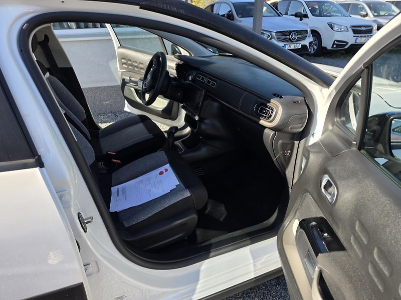 Citroën C3 1.2  - fotka 13 z 16