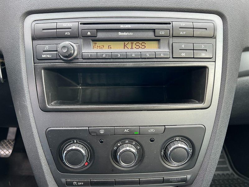 Škoda Octavia (2013) 1.6TDi 77kW! 2x kola! - fotka 13 z 18