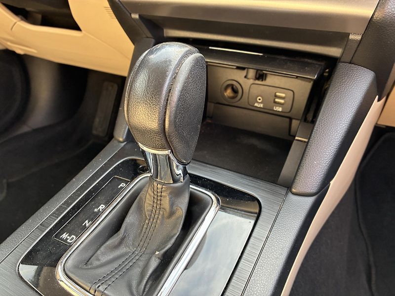 Subaru Outback (2015) 2,0D Sport CVT  - fotka 13 z 23