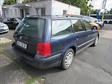 Volkswagen Passat 1,6 i 74kW Combi - náhled 6