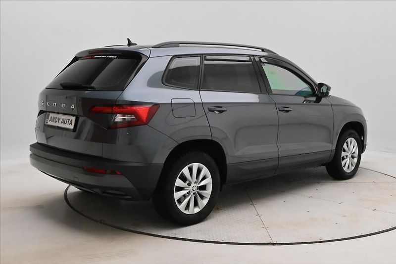 Škoda Karoq 1,6 TDI 85 kW Ambition Záruka - fotka 5 z 30