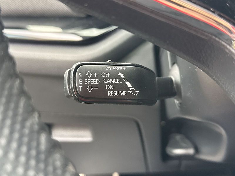 Škoda Octavia (2023) 1.5 TSI M-HEV DSG Sportline - fotka 14 z 35